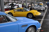 競輪場外車券売場に熱いエキゾーストノートが響く…昭和のくるま大集合2017開催 画像
