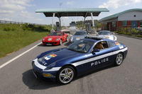 フェラーリ 612 スカリエッティ の警察仕様 画像
