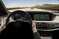 メルセデス Sクラス 改良新型、自動運転技術が進化 画像
