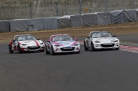 【MX-5カップジャパン 開幕戦】山野哲也、接戦を制し優勝 画像