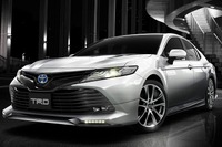トヨタ カムリ 新型、TRDパーツ設定へ 画像