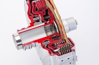 ボルグワーナーとZF、事業協力を拡大…デュアルクラッチ供給 画像