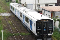 鉄道車両「ブルーリボン」はJR九州の蓄電池電車…山手線新型車などローレル受賞 画像
