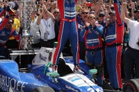 【第101回インディ500】佐藤琢磨、優勝!!!---熱い気持ちを語った 画像