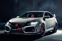 ホンダ シビックタイプR 新型、米国価格は3万3900ドル…ゴルフR や フォーカスRS 下回る 画像