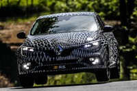 ルノー メガーヌRS 新型、4輪ステアリングを採用…ホットハッチセグメントで初 画像