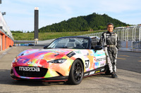 【MX-5カップジャパン 第3戦】いよいよ迎えた決勝レース、ドライバー松田秀士がレポート 画像