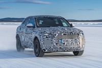 ジャガー最小SUV、E-PACE プロトタイプの画像を公開 画像