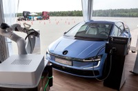 VW、次世代EVコンセプト「Gen.E」発表…最大400km走行可能 画像