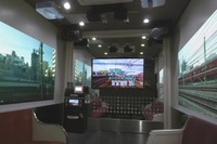 乗務員コスプレでなりきりも…京急車内を再現した「鉄道カラオケ」が登場 7月20日から 画像