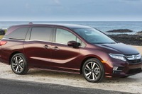 米ホンダ オデッセイ に「4G LTE」…高速データ通信はミニバン初 画像