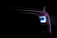 ロールスロイス ファントム 新型、間もなく登場…ヘッドライトが見えた 画像