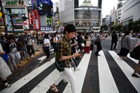 休暇中もデバイスをオフラインにしない日本人、公共Wi-Fi利用のリスクも 画像