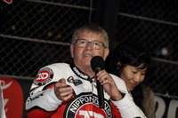 【鈴鹿8耐】ヨシムラの歴代優勝バイク&ライダーが競演…前夜祭で夢のデモラン 画像