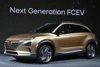 ヒュンダイの次世代燃料電池車、2018年市販へ…航続800km目指す 画像