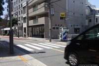 なぜ?…信号機のない横断歩道、車は9割以上が一時停止しない 画像