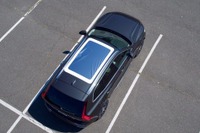 皆既日食観賞向け仕様、ボルボが開発…パノラマサンルーフビューアを XC60 に設定 画像