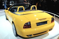 【フランクフルトショー2001速報】『3200GTスパイダー』に力が入るマセラティ 画像