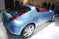 【フランクフルトショー2001速報】ピニンファリーナのスタディは『スタート』…ではゴールは? 画像