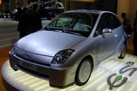 【フランクフルトショー2001速報】やる気のトヨタ『ES3』、ヤリスのつぎがコレだ 画像
