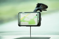 iPhoneにも使えるワイヤレス充電器&充電用ケース、クラウドファンディングで先行販売 画像