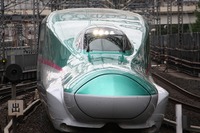 E5系が新潟から上野へ…上越新幹線開業35周年記念列車を運行 11月11日 画像