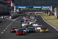 【スーパー耐久 第5戦】8号車ARNフェラーリが2連勝、念願のタイトル獲得に大きく近づく 画像