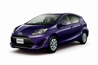 新車販売総合、アクア & プリウス が1年1か月ぶりのトップ2 8月 画像