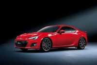 スバル BRZ、ボディ剛性向上で走りが進化…ワンタッチウインカーなども追加 画像