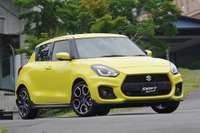【スズキ スイフトスポーツ 新型】3代目は「スイフトの派生ではない」…初のターボ、3ナンバー化で“究極のドライビング”追求 画像