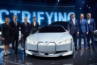 【フランクフルトモーターショー2017】BMW i ビジョンダイナミクス…第3の i は4ドアクーペEV 画像