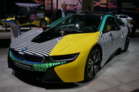 【フランクフルトモーターショー2017】ド派手なBMW i8 出現!その名もメンフィス・スタイル 画像