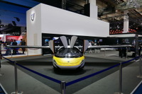 【新聞ウォッチ】「空飛ぶ」夢のクルマも登場、EVばかりでないフランクフルトモーターショー 画像