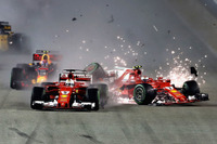 【F1 シンガポールGP】スタート直後の大波乱でフェラーリ2台リタイア、ハミルトンが今季7勝目 画像