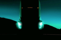 テスラ初のEVトラック、発表を10月に延期---マスクCEO「普通じゃない野獣」 画像