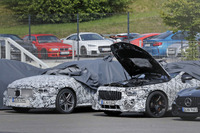 メルセデス AMG GT 4ドア、エンジンフードが開いた!エンジンの正体は 画像