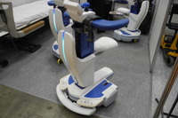 【福祉機器展2017】病院発ベンチャーのアイザック、移動ロボットを開発・販売…量産化に向けて奮闘中 画像