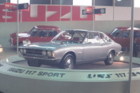 【くるまマイスター検定】50年前の東京モーターショーで同じ車名で展示されていたのは? 画像