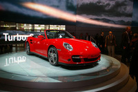 【フランクフルトモーターショー07】ポルシェ 911ターボカブリオレ と GT2 画像