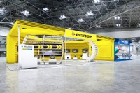 【東京モーターショー2017】住友ゴム、ダンロップ&ファルケンブランド訴求へ…エアレース室屋機模型も 画像