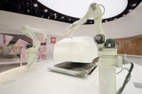 【東京モーターショー2017】日産×川重、ロボットアームでコンセプトカーを製作…銀座でティザー 画像