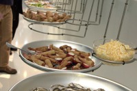 【フランクフルトショー2001続報】サーブの食事に見る「量より質」 画像