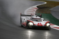 【WEC 第7戦 富士】初日の公式練習は雨…ポルシェ1号車ロッテラー組がトップタイム 画像