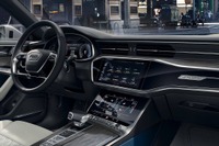 アウディ A7スポーツバック 新型…タッチパネルはスマホ感覚 画像