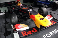 【東京モーターショー2017】もう見納めかも? レッドブルカラーのスーパーフォーミュラカーも登場 画像