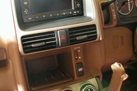 【新型ホンダ『CR-V』】SUVらしさと操作性を融合させたインテリアデザイン 画像