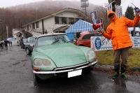 大雨にもかかわらず新旧フランス車が集合…第31回フレンチブルーミーティング 画像