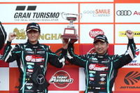 【SUPER GT 最終戦】GT300決勝…グッドスマイル初音ミクAMGの谷口信輝&片岡龍也が3年ぶりの戴冠 画像