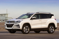 トヨタ RAV4、3年ぶり日本復活へ? SUVブームの火付け役 画像