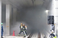 半蔵門線で火災発生!…東京メトロ、模擬トンネル使った大規模訓練 画像